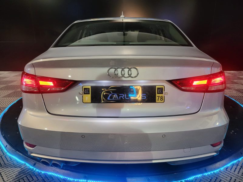 AUDI A3 BERLINE 2018. Auto Dakar propose des formations spécialisées en conduite tout-terrain et conduite en conditions difficiles adaptées au contexte africain. Ces stages pratiques renforcent votre maîtrise du véhicule et améliorent votre sécurité sur tous types de terrains.