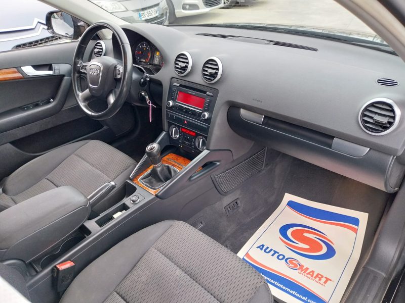 AUDI A3 SPORTBACK 2010. Auto Dakar propose un service de location avec chauffeur professionnel