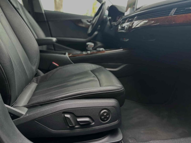 AUDI A4 LIMOUSINE 2016. Bénéficiez de l'expérience Auto Dakar pour vos achats et locations de véhicules