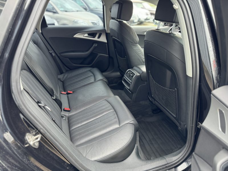 AUDI A6 AVANT 2014. Auto Dakar propose des solutions de location flexibles adaptées aux besoins spécifiques de chaque client, qu'il s'agisse de courte durée pour un week-end ou de longue durée pour vos déplacements professionnels. Nos tarifs compétitifs et nos conditions avantageuses font de nous le partenaire idéal pour tous vos projets de mobilité.
