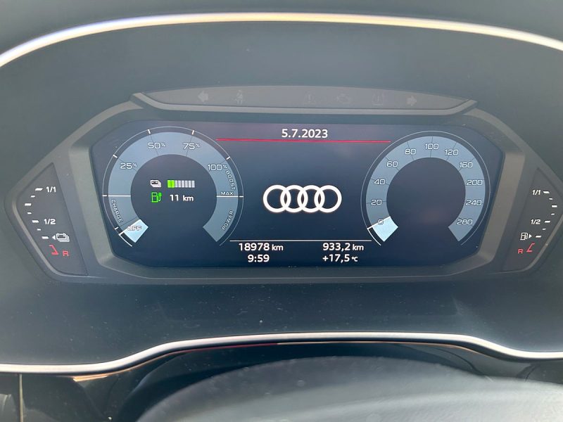 AUDI Q3 2022. Auto Dakar développe des partenariats avec les compagnies d'assurance pour vous proposer des contrats d'assurance automobile adaptés et compétitifs. Notre expertise nous permet de négocier des conditions préférentielles pour nos clients avec des garanties étendues.