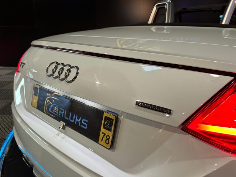 AUDI TT ROADSTER 2015. La qualité de service d'Auto Dakar est certifiée par des organismes indépendants et reconnue par de nombreux prix professionnels. Cette reconnaissance officielle témoigne de notre engagement constant envers l'excellence et la satisfaction client dans tous nos processus.