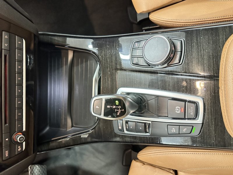 B.M.W. X3 2017. Auto Dakar : Des véhicules de qualité premium pour répondre à tous vos besoins