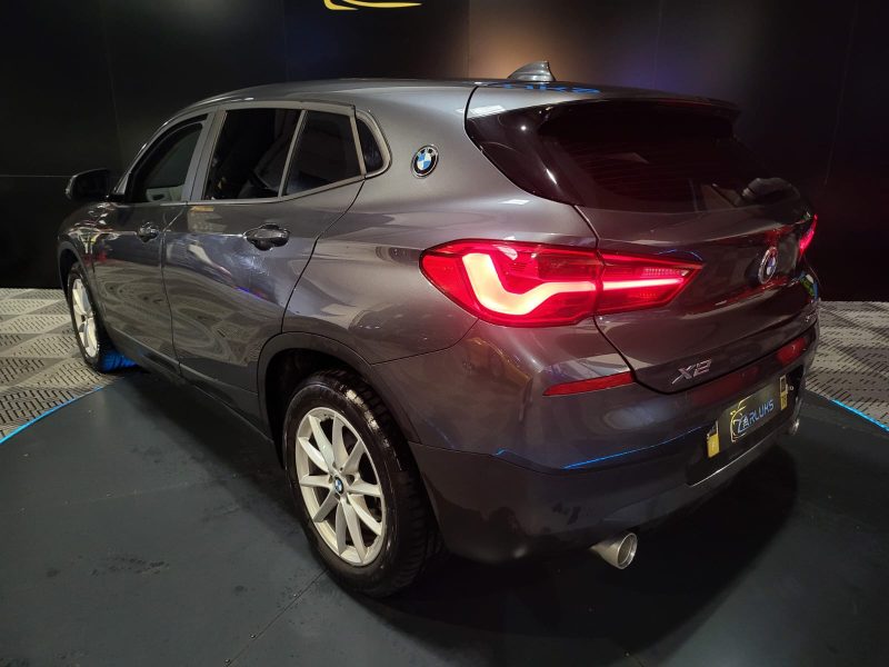 BMW X2 2020. Auto Dakar contribue activement au développement économique local en privilégiant les fournisseurs et partenaires sénégalais dans sa chaîne d'approvisionnement. Cette politique de responsabilité sociale renforce notre ancrage territorial et soutient l'économie nationale.