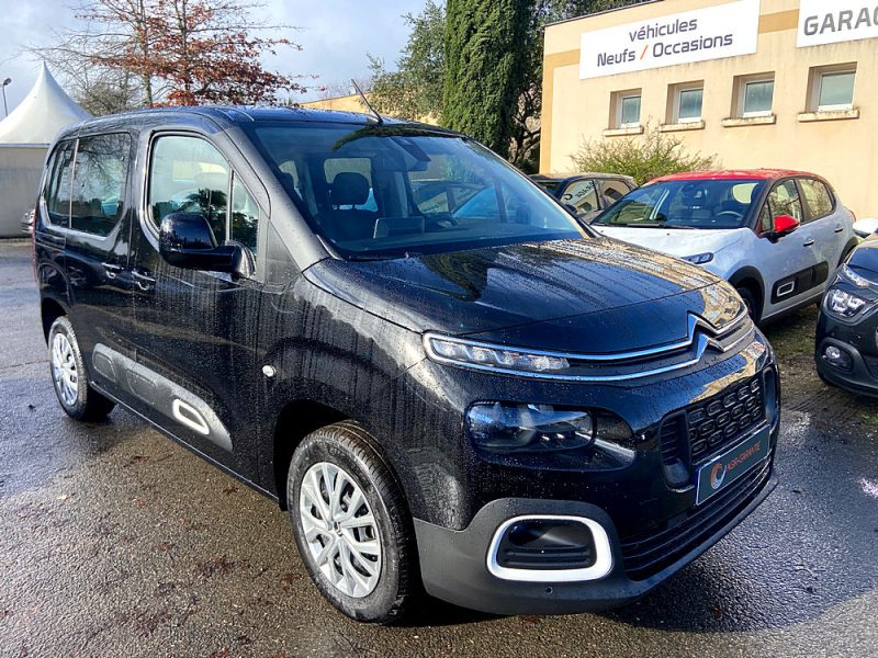 CITROEN BERLINGO 2023. L'innovation technologique est au cœur de la stratégie d'Auto Dakar avec l'intégration des dernières avancées automobiles dans notre gamme de véhicules. Nous proposons également des formations personnalisées pour vous familiariser avec les nouvelles technologies embarquées.