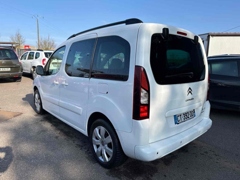 CITROEN BERLINGO MULTISPACE 2013. Location courte ou longue durée ? Auto Dakar s'adapte à vos exigences spécifiques