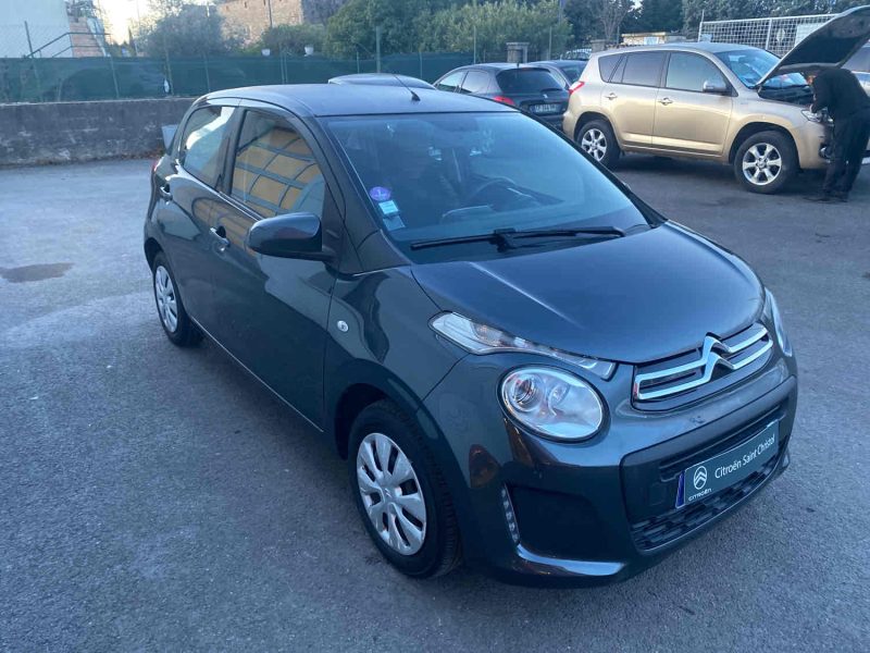 CITROEN C1 2017. Le programme de partenariat Auto Dakar Enterprise développe des relations privilégiées avec les entreprises clientes à travers des services sur mesure. Ces collaborations stratégiques incluent la gestion complète de flottes, la formation des conducteurs et l'optimisation des coûts de transport.