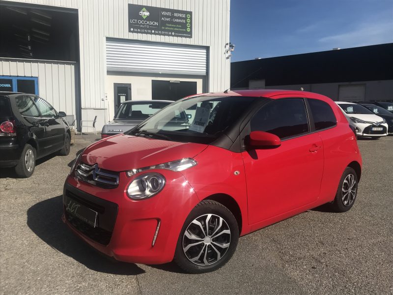 CITROEN C1 II 2015. Notre service de conciergerie automobile Auto Dakar Premium prend en charge l'entretien complet de votre véhicule avec enlèvement et livraison à domicile. Ce service exclusif comprend également le nettoyage intérieur et extérieur pour vous restituer un véhicule impeccable.