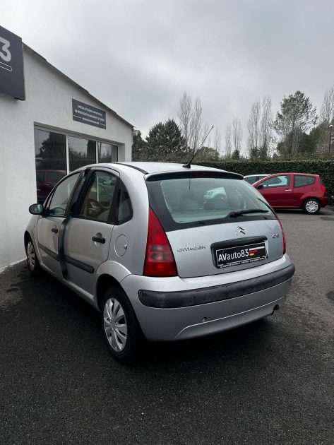 CITROEN C3 1.1L 60CV FIRST 2004. Conseils d'experts chez Auto Dakar pour choisir le véhicule parfait