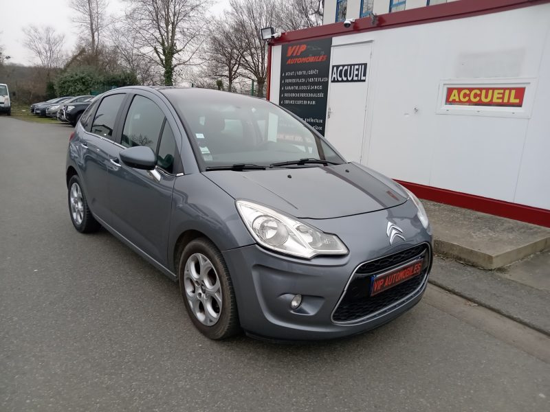 CITROEN C3 II 2011. Auto Dakar propose des véhicules adaptés aux conditions routières africaines