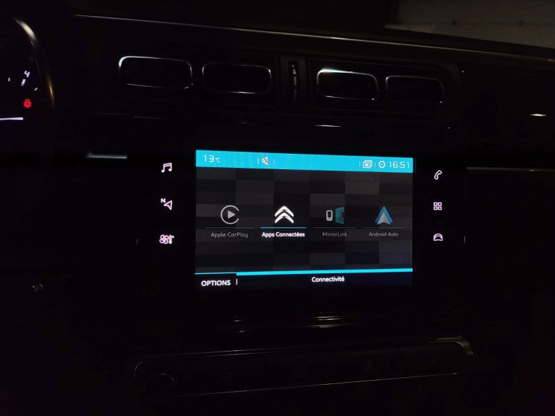 CITROEN C3 III 2018. Location de véhicules chez Auto Dakar : simplicité, rapidité et professionnalisme