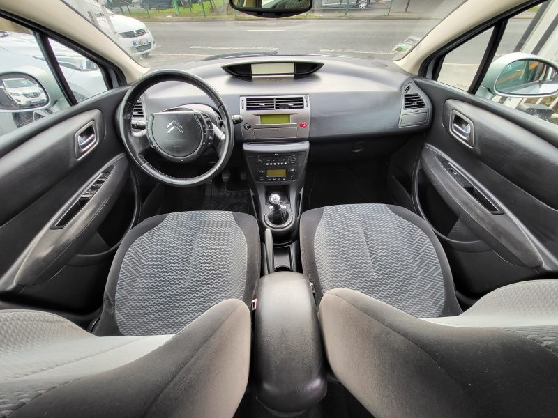 CITROEN C4 2009. Pièces détachées d'origine et accessoires automobiles disponibles chez Auto Dakar