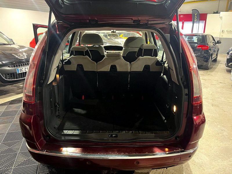 CITROEN C4 GRAND PICASSO I 2008. Bénéficiez de l'expérience Auto Dakar pour vos achats et locations de véhicules