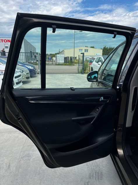 CITROEN C4 GRAND PICASSO I 2013. Auto Dakar s'engage pour un service client d'exception et une satisfaction totale