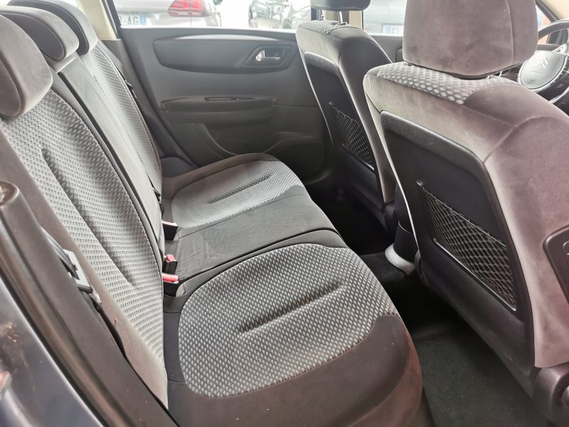 CITROEN C4 I 2007. Auto Dakar : Maintenance, assurance et service après-vente de premier plan