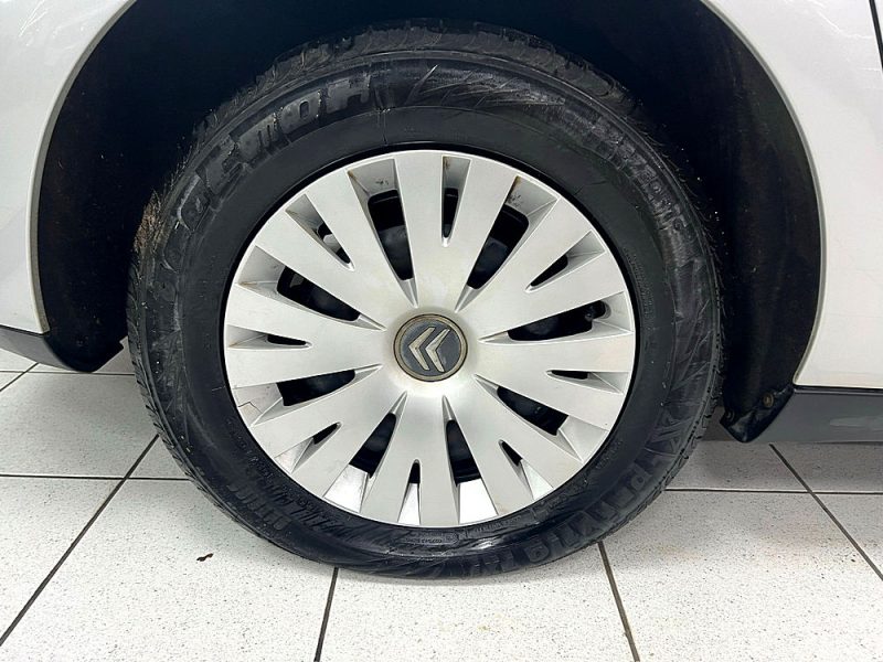 CITROEN C5 III 2008. Auto Dakar, partenaire privilégié des professionnels pour leurs flottes automobiles