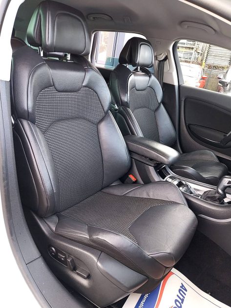 CITROEN C5 III BREAK 2015. Faites confiance à Auto Dakar, expert reconnu en vente et location automobile au Sénégal