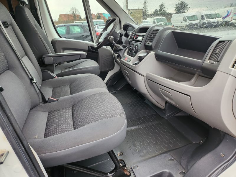CITROEN JUMPER II CAMIONNETTE 2006. Auto Dakar : Excellence, fiabilité et service client au rendez-vous depuis des années