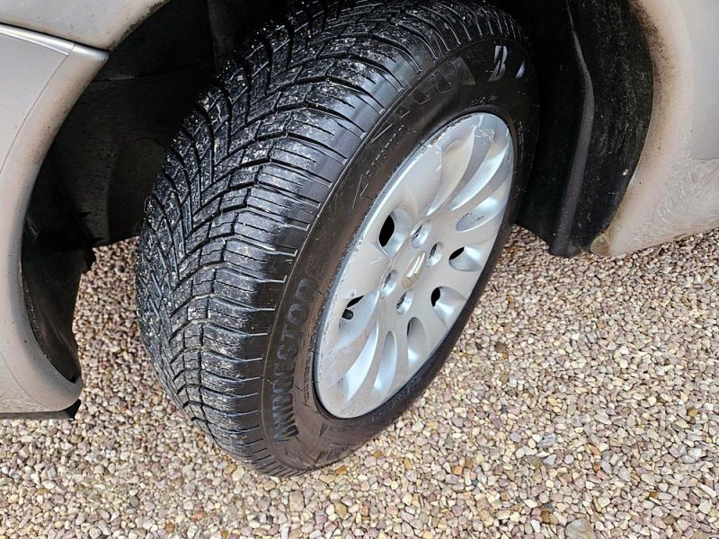 CITROEN XSARA PICASSO 2002. Conseils d'experts chez Auto Dakar pour choisir le véhicule parfait