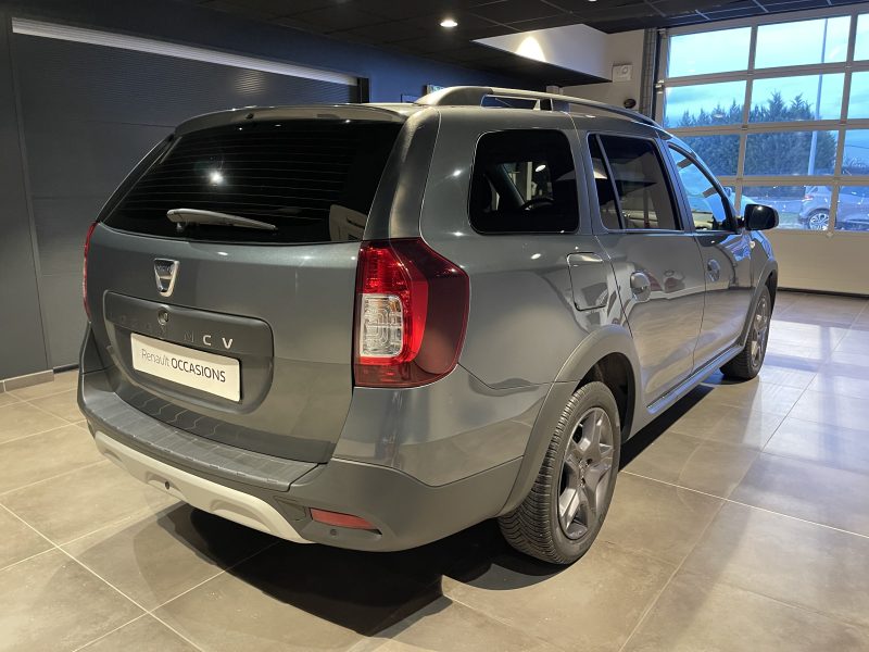 DACIA LOGAN MCV 2017. Notre service de conciergerie automobile Auto Dakar Premium prend en charge l'entretien complet de votre véhicule avec enlèvement et livraison à domicile. Ce service exclusif comprend également le nettoyage intérieur et extérieur pour vous restituer un véhicule impeccable.