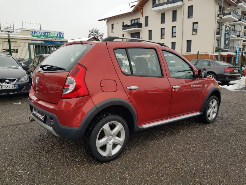 DACIA SANDERO STEPWAY 2010. Faites confiance à Auto Dakar, expert reconnu en vente et location automobile au Sénégal