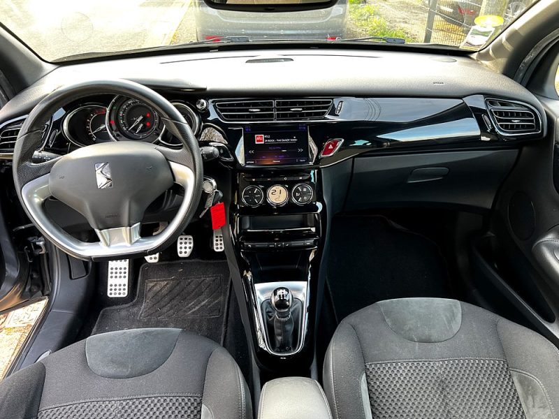 DS CITROEN DS3 2015. Auto Dakar : Des véhicules de qualité premium pour répondre à tous vos besoins