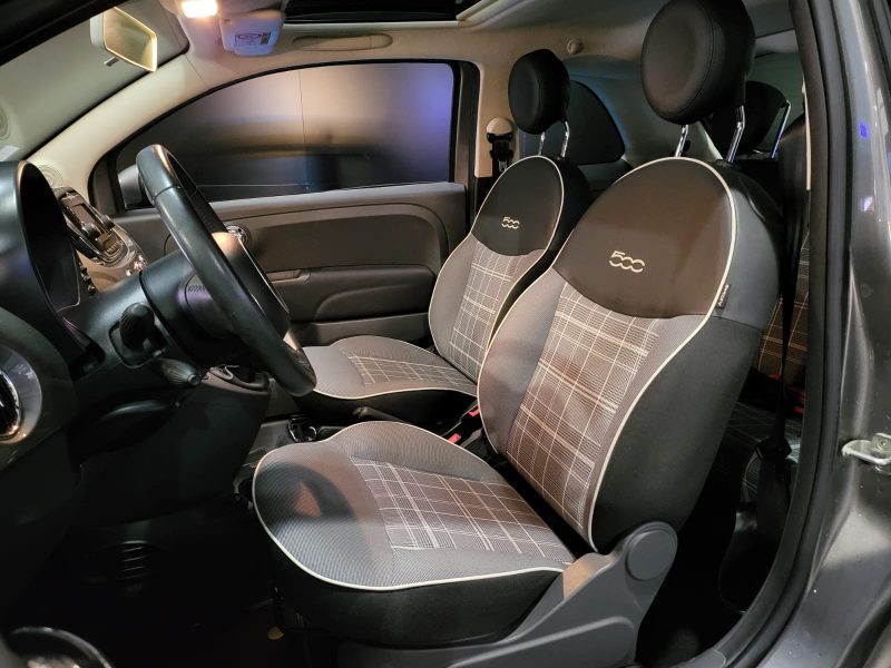 FIAT 500 2018. Notre département corporate d'Auto Dakar développe des solutions de gestion de flotte automobile pour les entreprises et administrations. Nous proposons des contrats de location longue durée incluant maintenance, assurance et gestion administrative complète pour optimiser vos coûts de mobilité.