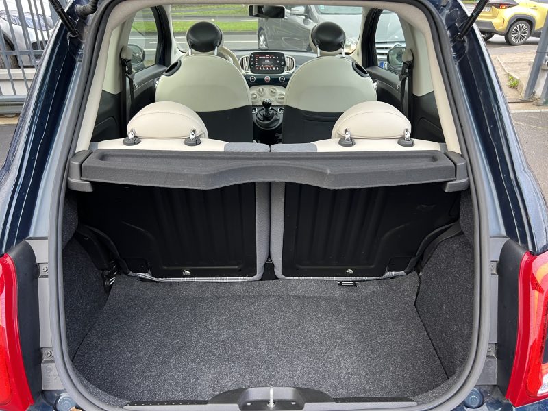FIAT 500 2020. Le service de conseil Auto Dakar Expertise accompagne les investisseurs dans leurs projets d'acquisition de véhicules commerciaux ou industriels. Notre analyse financière approfondie évalue la rentabilité de vos investissements automobiles et optimise votre retour sur investissement.
