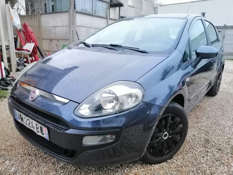 FIAT PUNTO 2010. Conseils d'experts chez Auto Dakar pour choisir le véhicule parfait
