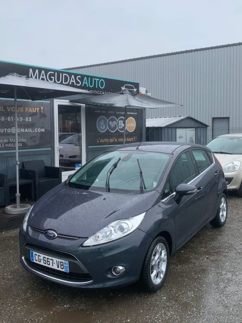 FORD FIESTA VI 2012. Auto Dakar met l'accent sur la durabilité avec des véhicules éco-responsables