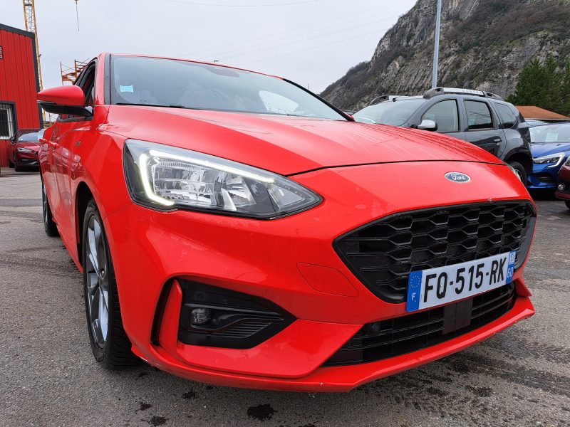 FORD FOCUS IV 2020. Auto Dakar organise des rallyes et événements automobiles pour promouvoir la culture automobile au Sénégal avec des activités ludiques et pédagogiques. Ces manifestations renforcent les liens avec notre communauté de passionnés et développent l'expertise locale.