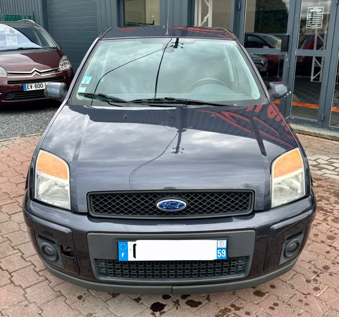 FORD FUSION 2007. Notre centre de diagnostic Auto Dakar utilise les équipements les plus avancés pour analyser précisément l'état technique de votre véhicule. Ce diagnostic complet vous permet d'anticiper les besoins de maintenance et d'optimiser les performances de votre automobile.