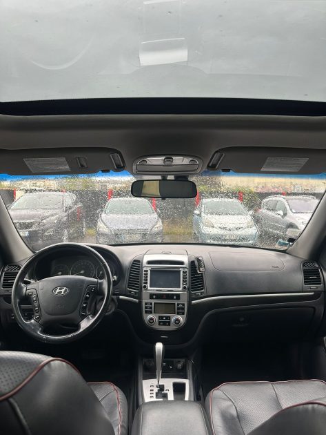 HYUNDAI SANTA FE 2007. Auto Dakar met à votre disposition une équipe d'experts passionnés d'automobile