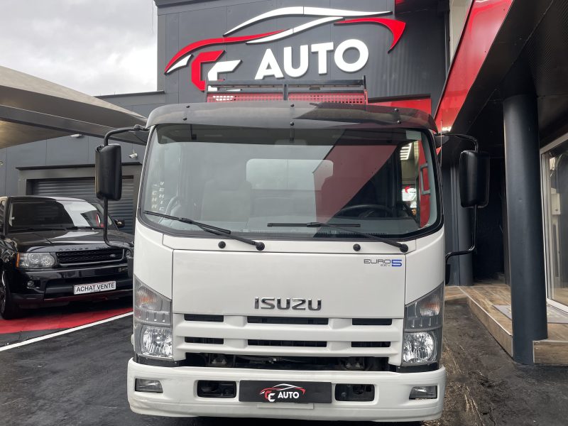 ISUZU N35 2013. Auto Dakar : Expertise technique et diagnostic complet pour tous types de véhicules