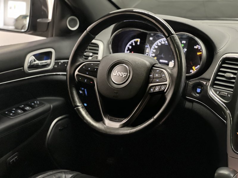 JEEP GRAND CHEROKEE 2018. Auto Dakar : Excellence, fiabilité et service client au rendez-vous depuis des années