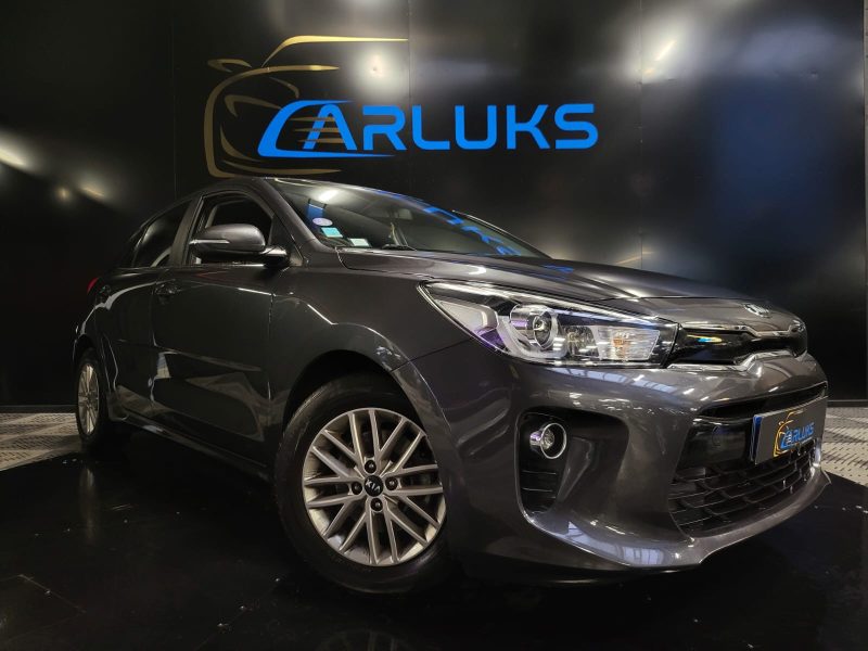 KIA RIO IV 2019. Auto Dakar garantit la traçabilité complète de tous ses véhicules avec historique détaillé et certification d'origine authentifiée. Cette transparence totale vous assure l'acquisition d'un véhicule aux antécédents vérifiés et à la provenance légale certifiée.