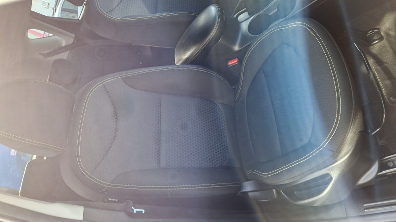 KIA SOUL II 2016. Faites confiance à Auto Dakar, expert reconnu en vente et location automobile au Sénégal