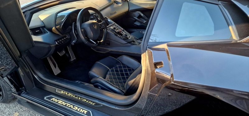 LAMBORGHINI AVENTADOR COUPÉ 2018. Le réseau de distribution Auto Dakar s'étend progressivement sur l'ensemble du territoire sénégalais pour rapprocher nos services de notre clientèle. Cette stratégie d'expansion géographique s'accompagne du maintien de nos standards de qualité et d'excellence.