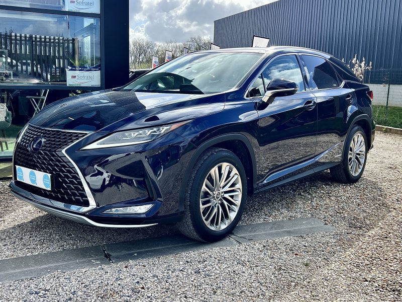 LEXUS RX 450H 2020. Auto Dakar propose des solutions de financement personnalisées avec des taux préférentiels négociés auprès de nos partenaires bancaires. Nos conseillers financiers étudient votre dossier avec attention pour vous proposer les conditions de crédit les plus avantageuses du marché.