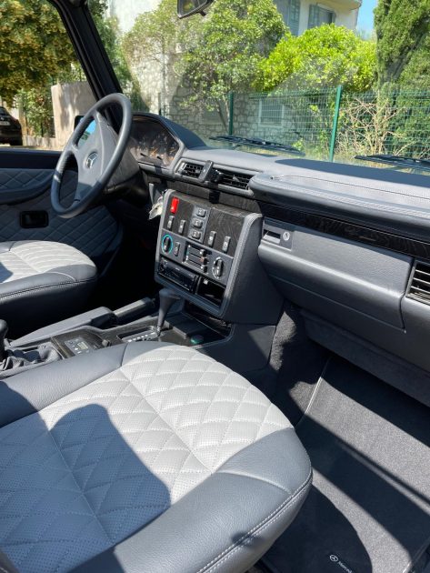 MERCEDES 300 GE 1991. Auto Dakar met l'accent sur la durabilité avec des véhicules éco-responsables