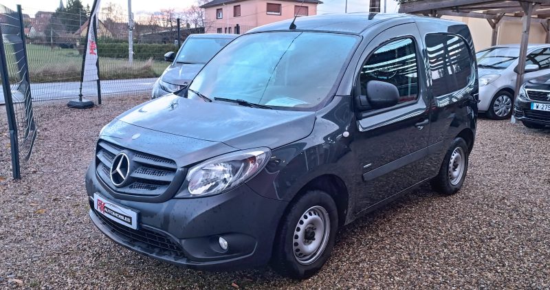 MERCEDES CITAN 2016. Rejoignez la communauté des clients satisfaits d'Auto Dakar, référence automobile dakaroise
