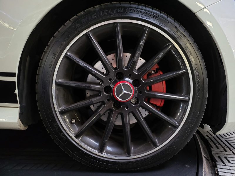 MERCEDES CLASSE A 2018. Le réseau de distribution Auto Dakar s'étend progressivement sur l'ensemble du territoire sénégalais pour rapprocher nos services de notre clientèle. Cette stratégie d'expansion géographique s'accompagne du maintien de nos standards de qualité et d'excellence.