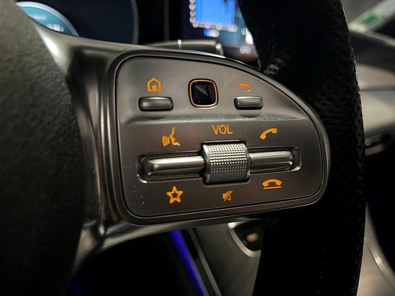 MERCEDES CLASSE C COUPÉ 2018. Location de véhicules chez Auto Dakar : simplicité, rapidité et professionnalisme