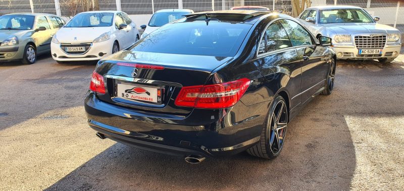 MERCEDES CLASSE E COUPÉ 2011. Rejoignez la communauté des clients satisfaits d'Auto Dakar, référence automobile dakaroise