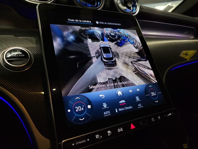 MERCEDES CLASSE GLC 2023. Auto Dakar révolutionne le marché automobile sénégalais avec une approche client personnalisée et des services d'exception. Notre engagement quotidien consiste à vous offrir une expérience d'achat unique, alliant conseils d'experts et solutions de financement sur mesure.