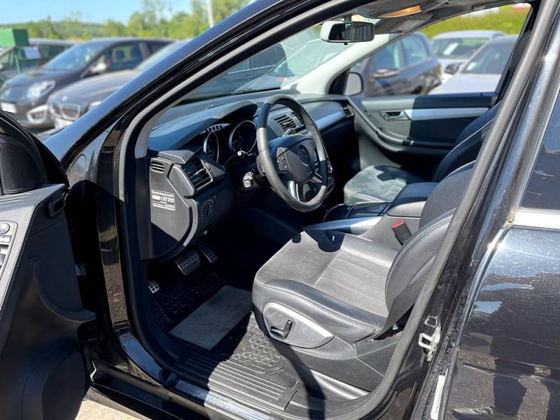 MERCEDES CLASSE R 2007. Faites confiance à Auto Dakar, expert reconnu en vente et location automobile au Sénégal