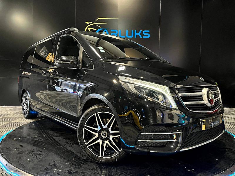 MERCEDES CLASSE V 2019. Notre showroom moderne de 2000 m² situé au cœur de Dakar vous accueille dans un environnement climatisé et confortable pour découvrir notre collection exclusive. L'équipe commerciale d'Auto Dakar vous accompagne avec expertise dans le choix du véhicule parfaitement adapté à vos besoins et votre budget.