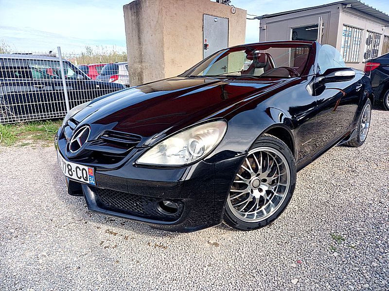 MERCEDES SLK 2004. Auto Dakar : Excellence, fiabilité et service client au rendez-vous depuis des années