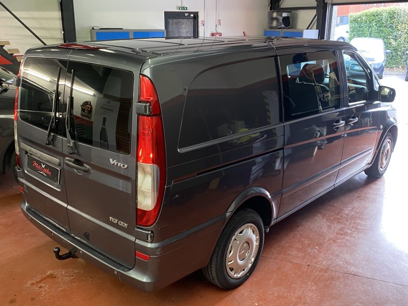 MERCEDES VITO CAMIONNETTE 2014. Service de conciergerie automobile exclusif chez Auto Dakar pour les clients VIP