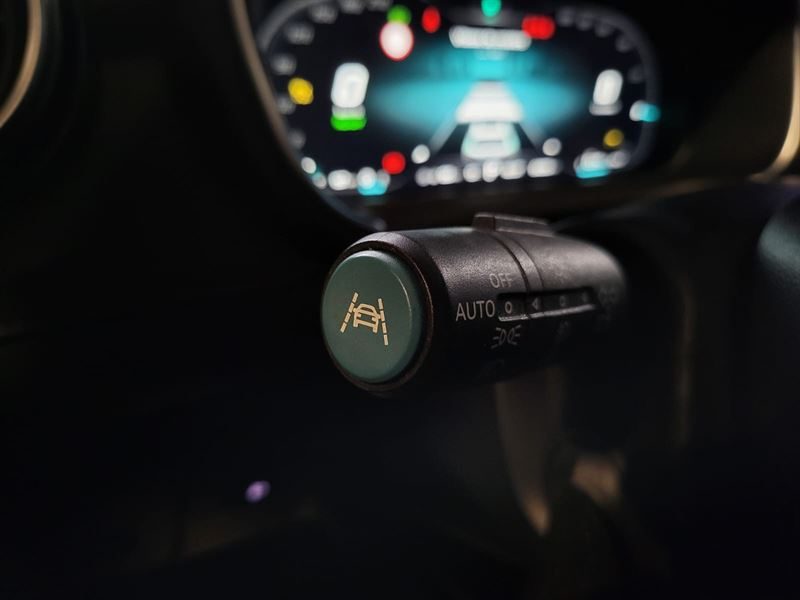 MG EHS 2021. Auto Dakar propose des solutions de location flexibles adaptées aux besoins spécifiques de chaque client, qu'il s'agisse de courte durée pour un week-end ou de longue durée pour vos déplacements professionnels. Nos tarifs compétitifs et nos conditions avantageuses font de nous le partenaire idéal pour tous vos projets de mobilité.